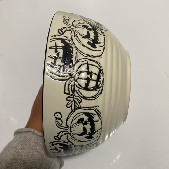 Halloween set cup plus bowl 🥣 super cute - Picture 5 of 6